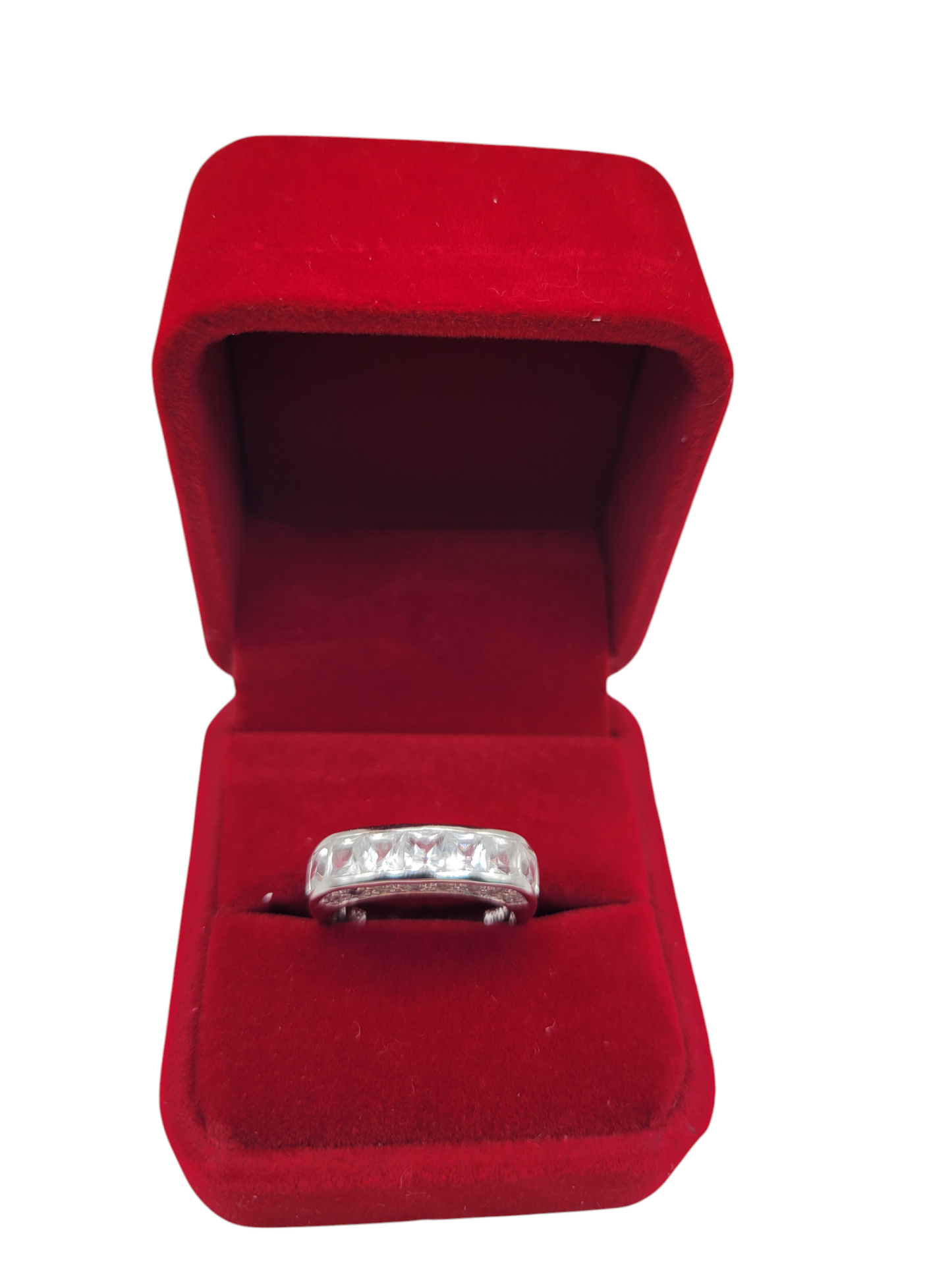 925 silver ring. Wedding band. Size 7.