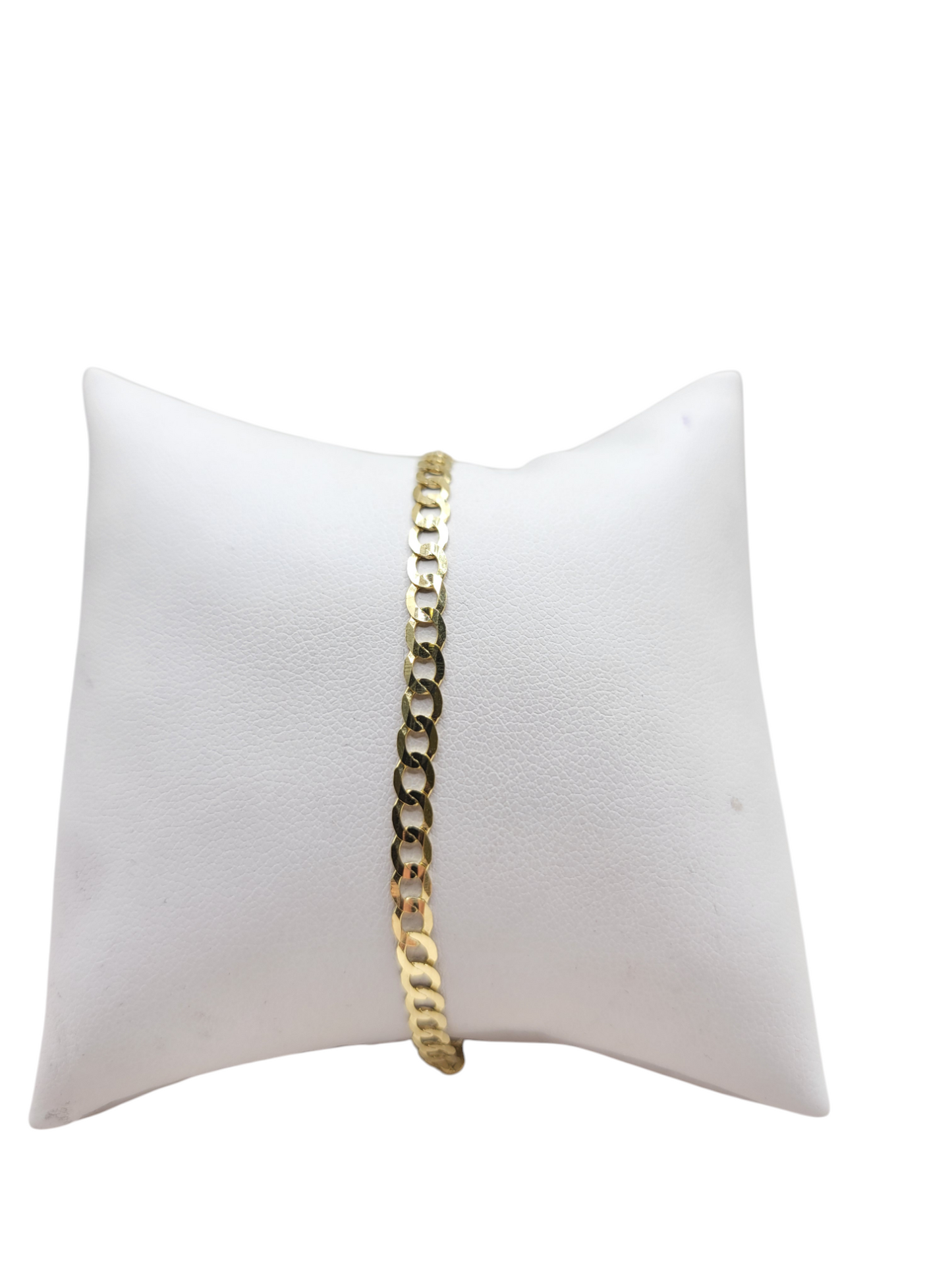 10K Gold Cuban Link Bracelet. 8in. 4mm