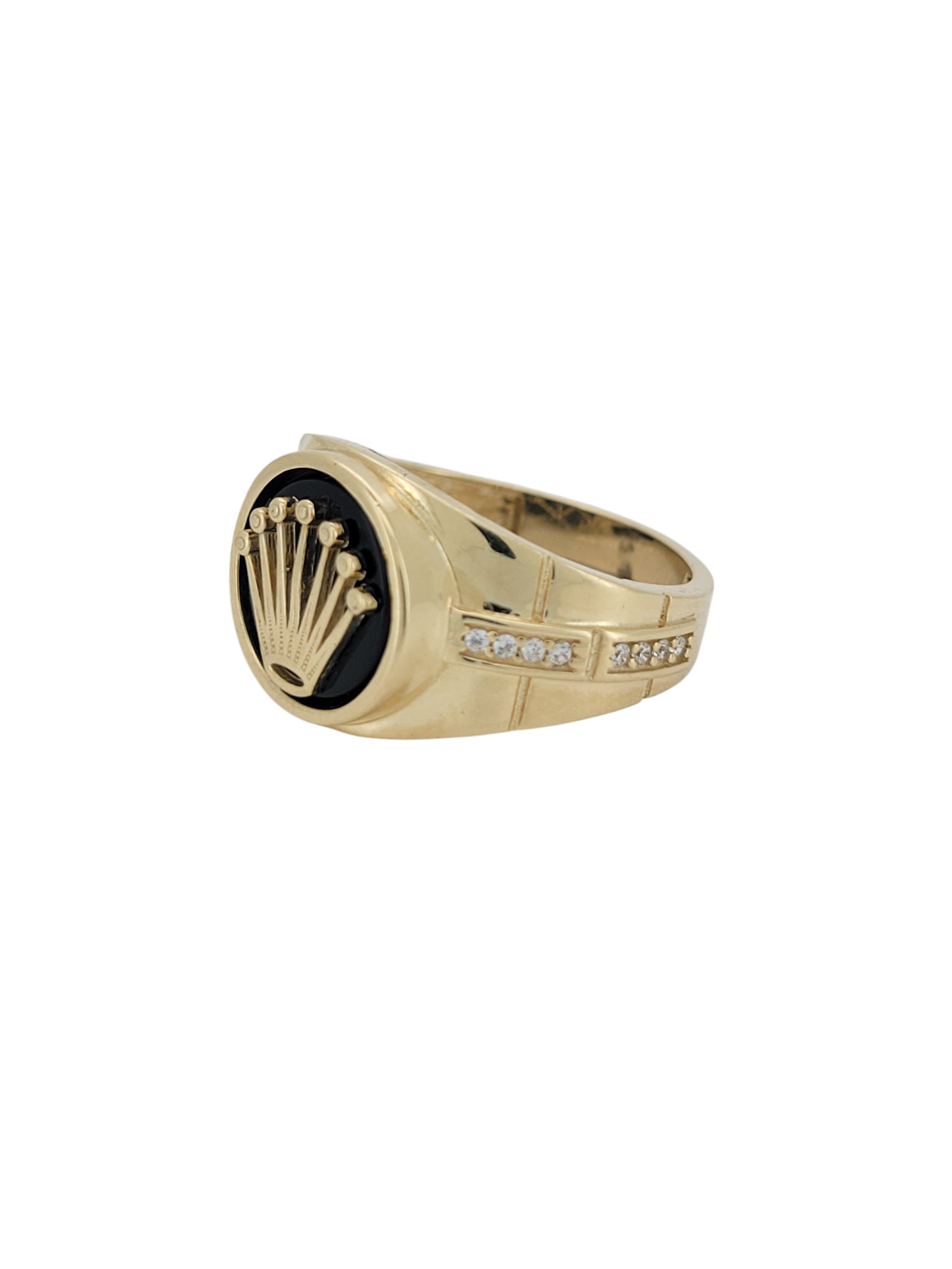 10K gold ring. Crown with black background. Size 10.5