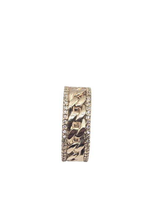 Gold ring 10k, size 13k, stones CZ