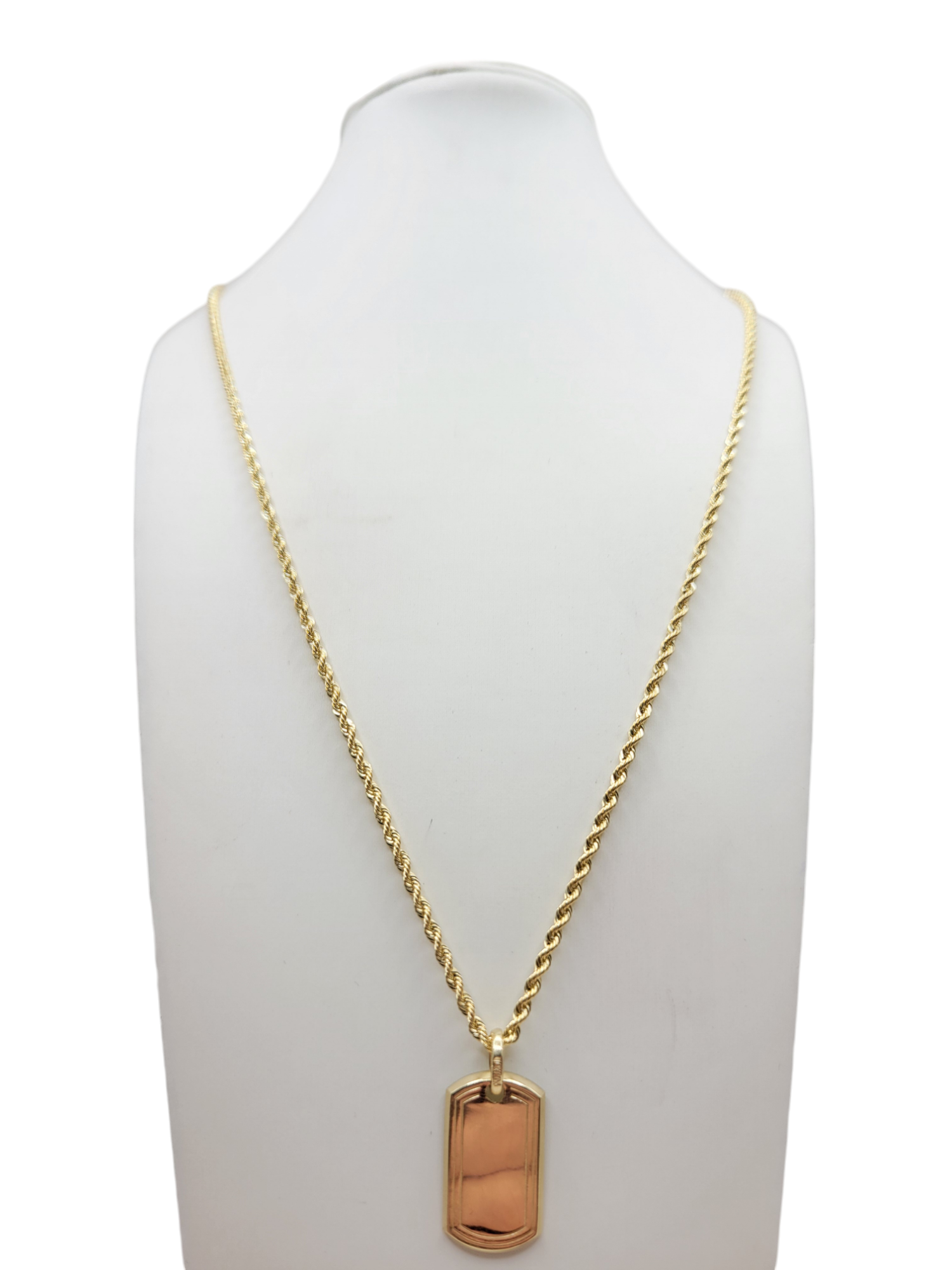 10K Gold Rope Chain. Plain Plated Pendant. 24in. 2mm