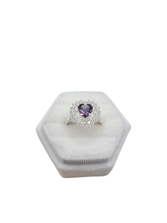 925 silver ring. Violet CZ stone. Heart. Size 8.5