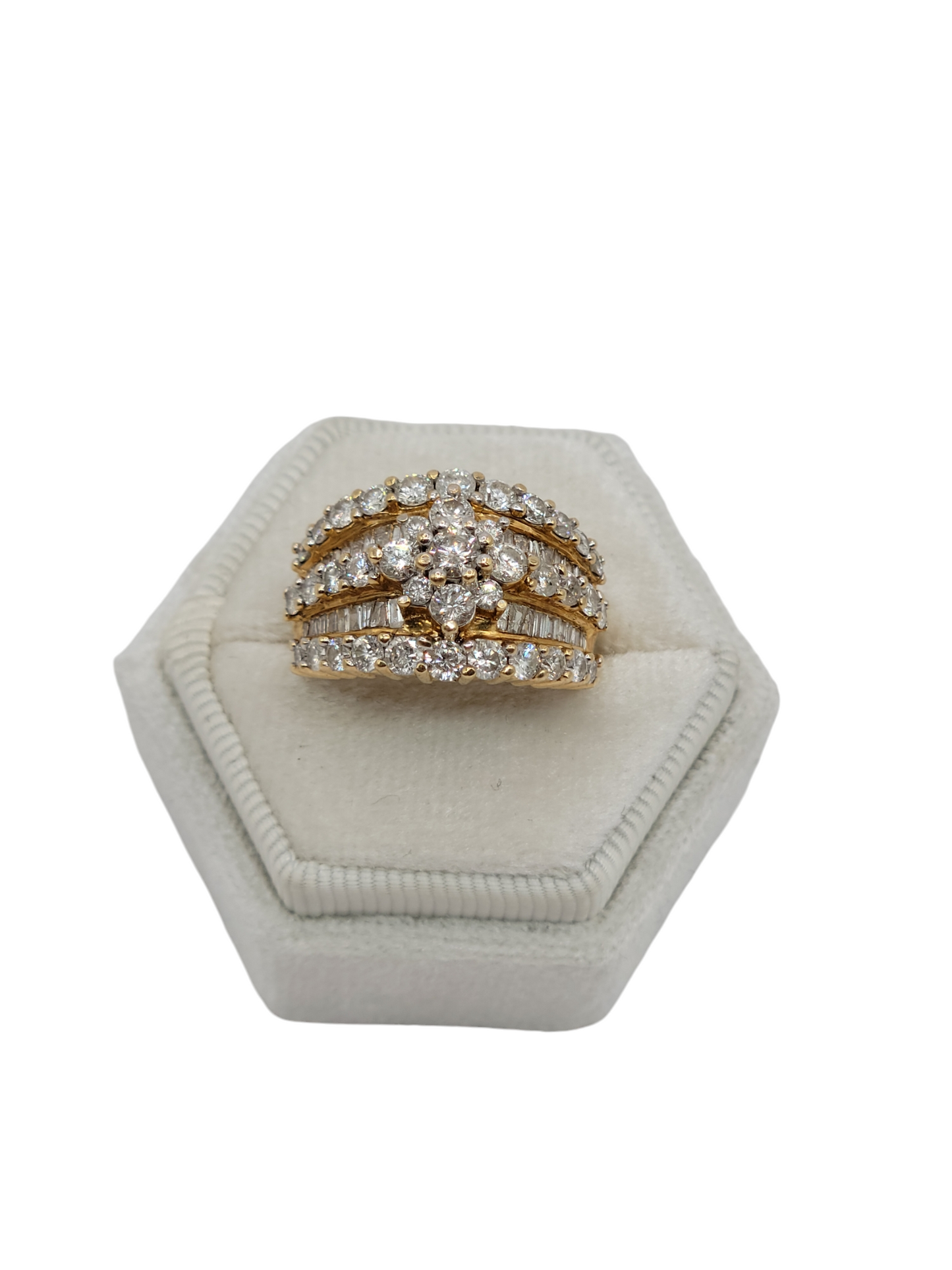 10k gold ring size 5.5 with real diamonds  2.5ctw