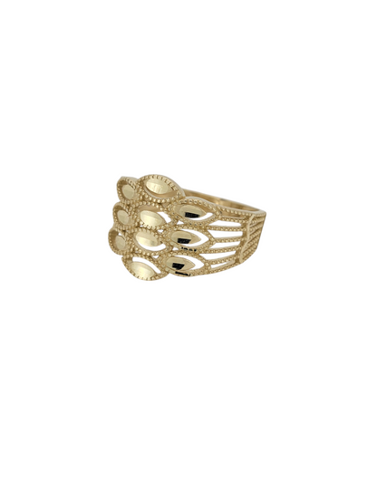 10K gold ring. Eye design. Size 7.5
