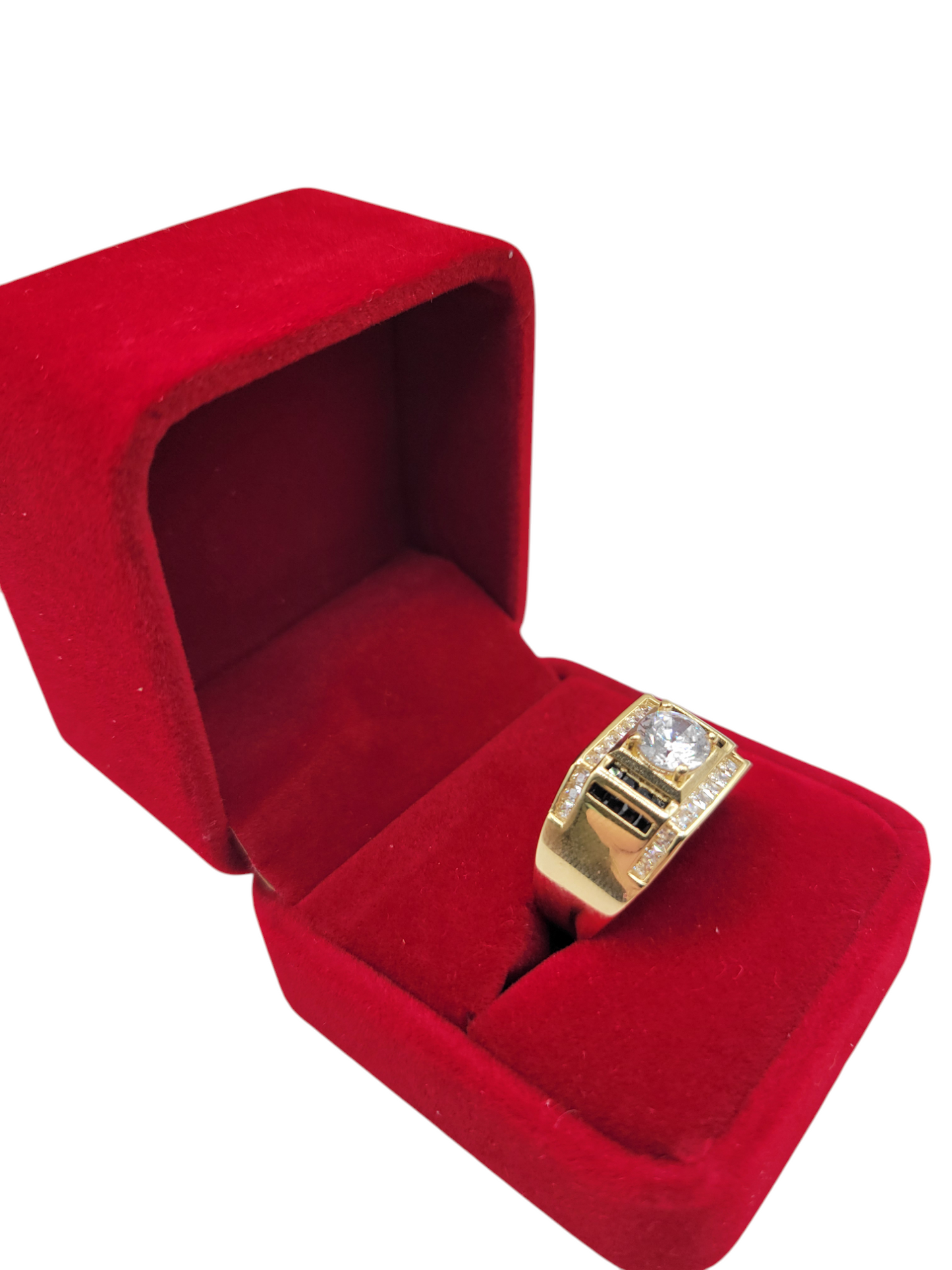 14K gold ring. black and white CZ stones. Size 10.5