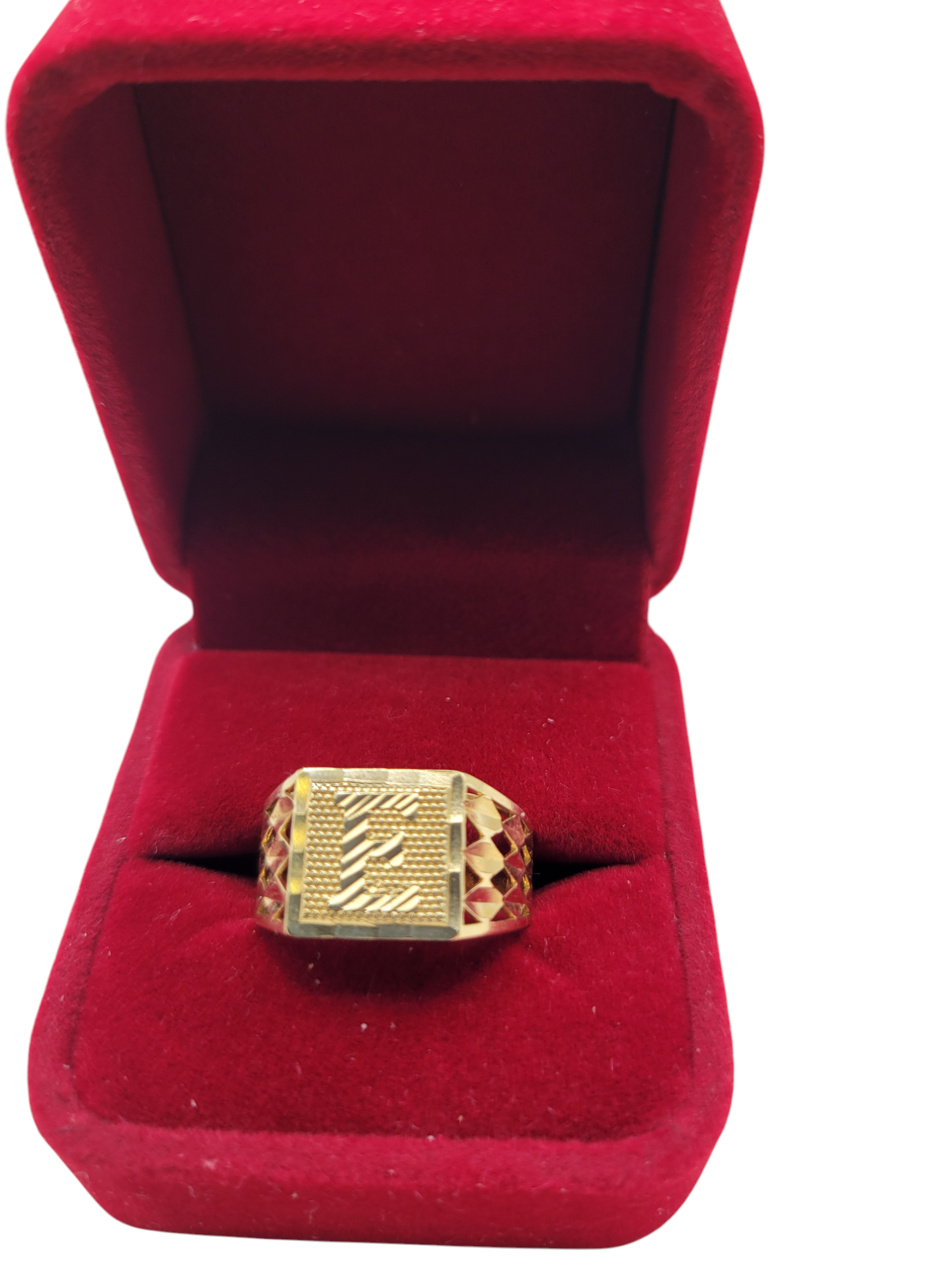 10K gold ring. letter E. Size 9